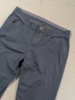 Calvin Klein Straight Men's 34 X 30 Blue Cotton